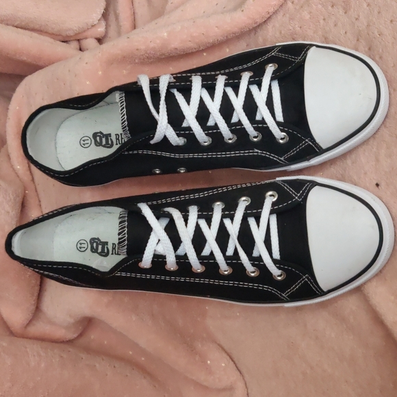 OT revolution shoes size 11 men's - Picture 2 of 7